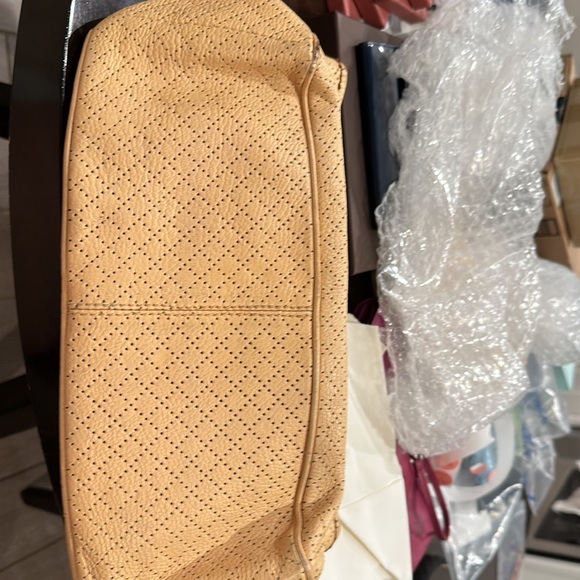 Vintage Celine leather tote with Diamond tooled pattern. 15x6x6.5. Light tan - Picture 10 of 16